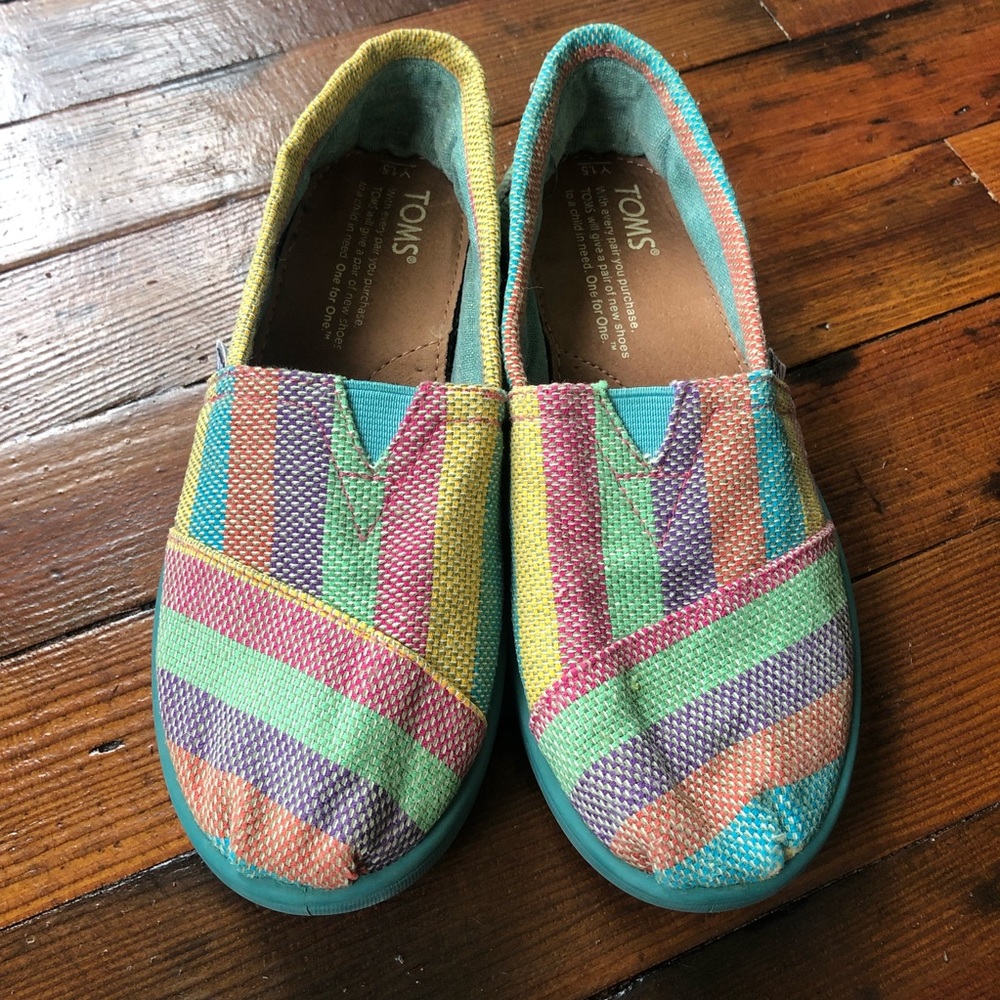Girls Tom’s Shoes 1.5Y